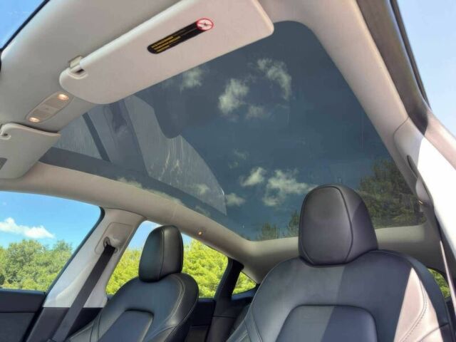 Белый Тесла Другая, объемом двигателя 0 л и пробегом 17 тыс. км за 13800 $, фото 11 на Automoto.ua