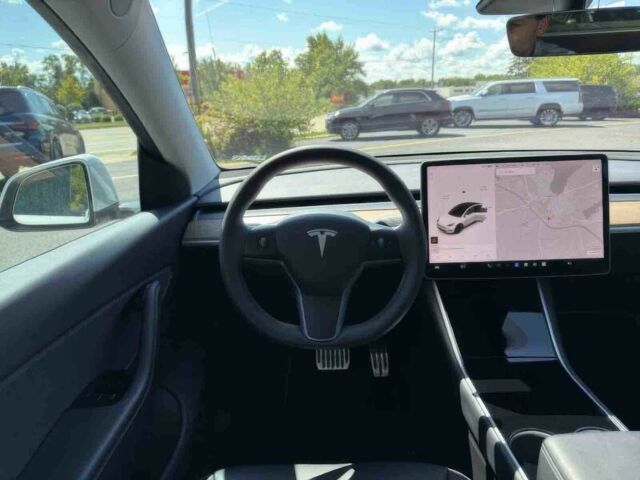 Белый Тесла Другая, объемом двигателя 0 л и пробегом 17 тыс. км за 13800 $, фото 7 на Automoto.ua