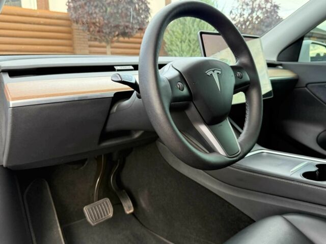 Тесла Другая 2021 в Киеве на Automoto.ua Белый Тесла Другая, объемом двигателя 0 л и пробегом 79 тыс. км за 24700 $, фото 17 на Automoto.ua