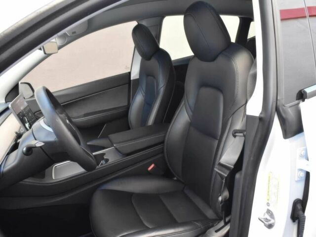 Белый Тесла Другая, объемом двигателя 0 л и пробегом 17 тыс. км за 9500 $, фото 12 на Automoto.ua