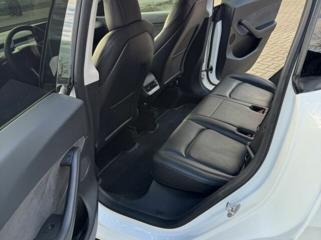 Білий Тесла Інша, об'ємом двигуна 0 л та пробігом 98 тис. км за 556 $, фото 11 на Automoto.ua