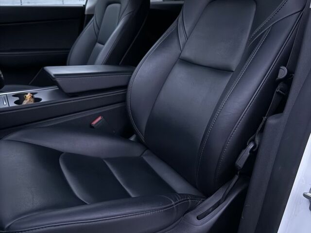 Тесла Другая 2021 в Кременчуге на Automoto.ua Белый Тесла Другая, объемом двигателя 0 л и пробегом 88 тыс. км за 24000 $, фото 4 на Automoto.ua