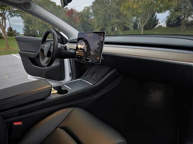 Білий Тесла Інша, об'ємом двигуна 0 л та пробігом 13 тис. км за 11500 $, фото 9 на Automoto.ua