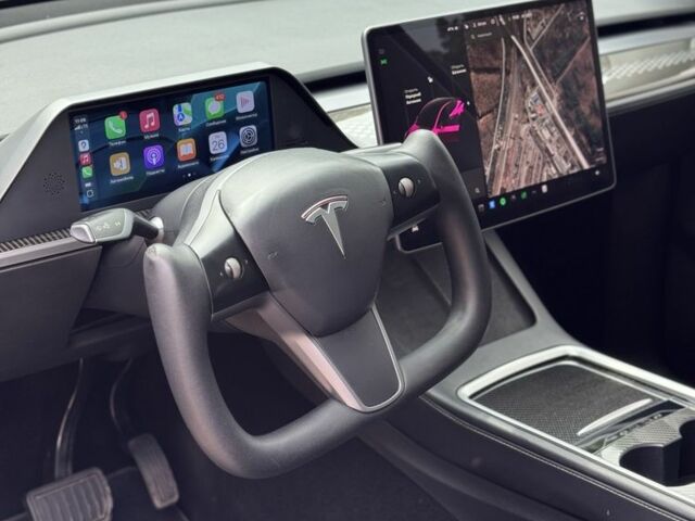 Белый Тесла Другая, объемом двигателя 0 л и пробегом 178 тыс. км за 23000 $, фото 22 на Automoto.ua