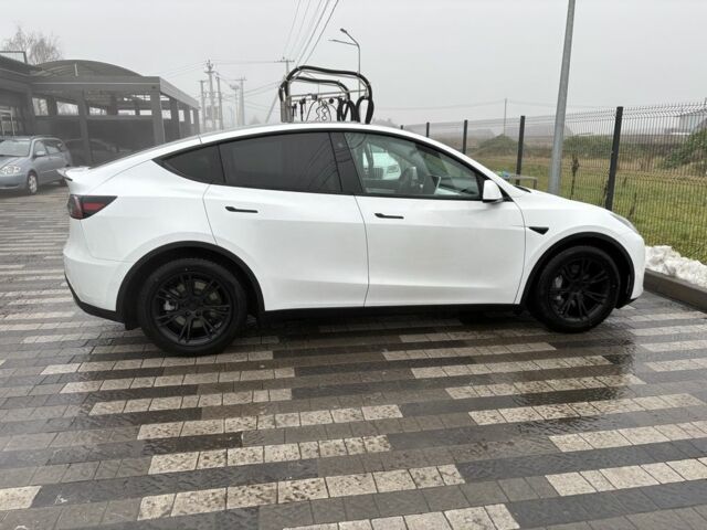 Белый Тесла Другая, объемом двигателя 0 л и пробегом 88 тыс. км за 26999 $, фото 16 на Automoto.ua