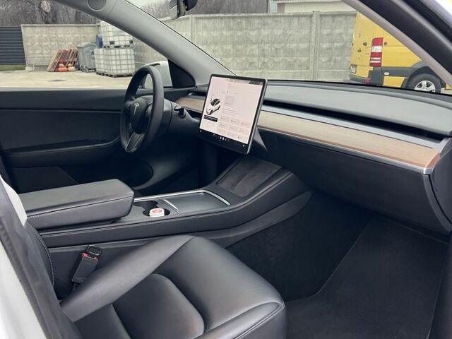 Білий Тесла Інша, об'ємом двигуна 0 л та пробігом 76 тис. км за 26700 $, фото 17 на Automoto.ua