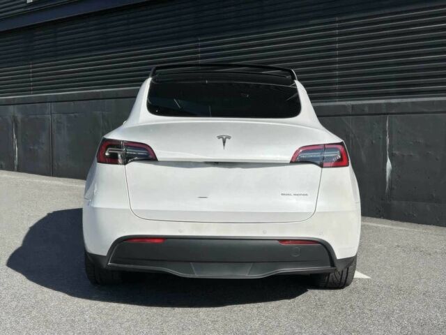 Белый Тесла Другая, объемом двигателя 0 л и пробегом 23 тыс. км за 25000 $, фото 5 на Automoto.ua