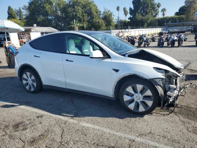 Білий Тесла Інша, об'ємом двигуна 0 л та пробігом 169 тис. км за 13700 $, фото 3 на Automoto.ua