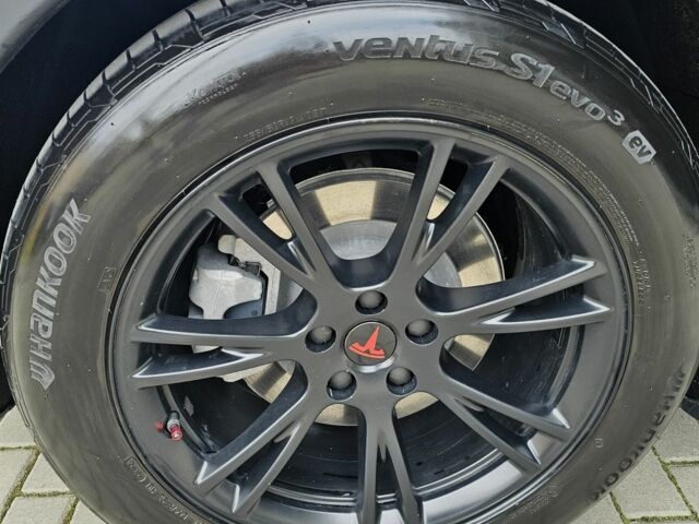 Тесла Другая 2021 в Тернополе на Automoto.ua Белый Тесла Другая, объемом двигателя 0 л и пробегом 75 тыс. км за 23500 $, фото 2 на Automoto.ua