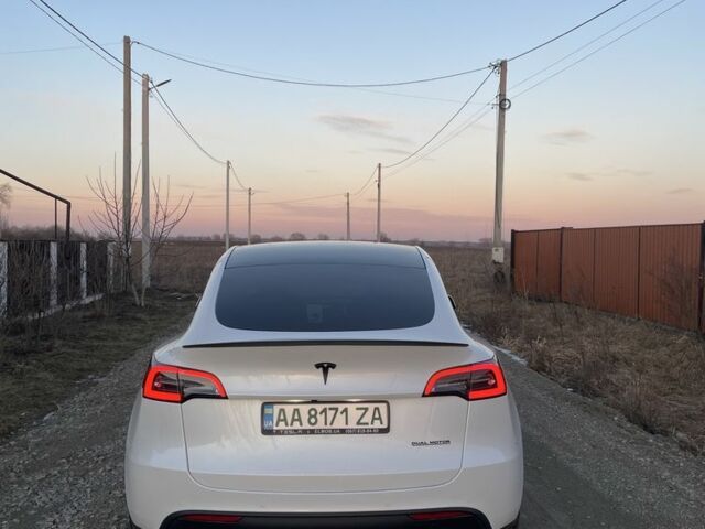 Белый Тесла Другая, объемом двигателя 0 л и пробегом 119 тыс. км за 24000 $, фото 1 на Automoto.ua