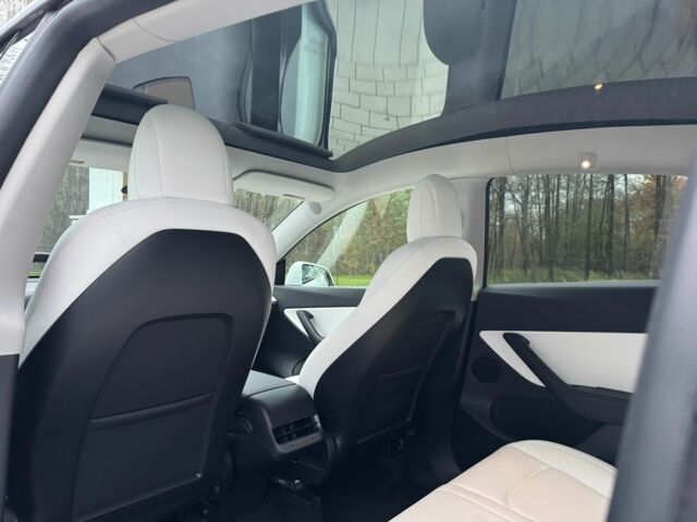 Белый Тесла Другая, объемом двигателя 0 л и пробегом 115 тыс. км за 25800 $, фото 16 на Automoto.ua