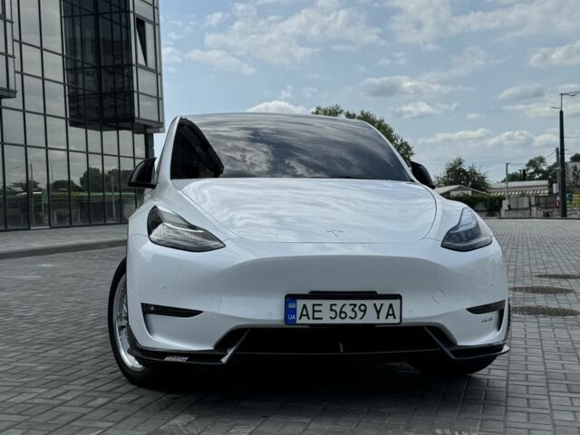 Белый Тесла Другая, объемом двигателя 0 л и пробегом 80 тыс. км за 26800 $, фото 1 на Automoto.ua
