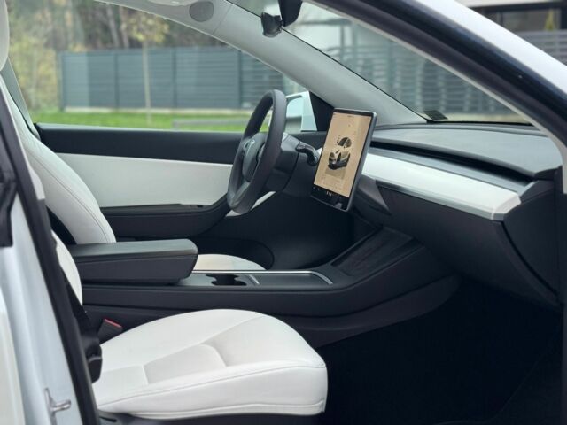 Белый Тесла Другая, объемом двигателя 0 л и пробегом 115 тыс. км за 25800 $, фото 21 на Automoto.ua