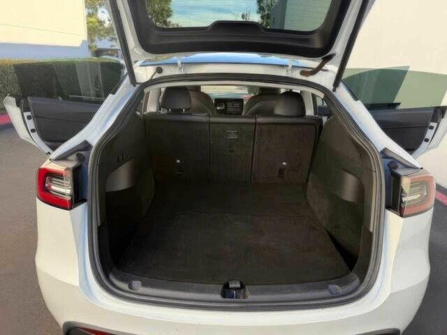 Білий Тесла Інша, об'ємом двигуна 0 л та пробігом 18 тис. км за 13000 $, фото 11 на Automoto.ua