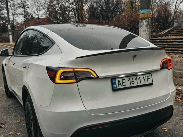 Белый Тесла Другая, объемом двигателя 0 л и пробегом 78 тыс. км за 27000 $, фото 2 на Automoto.ua