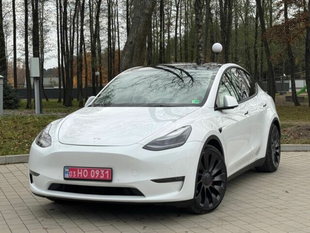 Белый Тесла Другая, объемом двигателя 0 л и пробегом 115 тыс. км за 25800 $, фото 2 на Automoto.ua