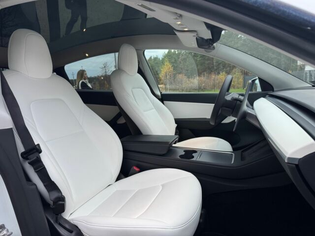 Белый Тесла Другая, объемом двигателя 0 л и пробегом 115 тыс. км за 25800 $, фото 20 на Automoto.ua