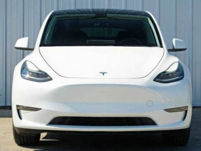 Белый Тесла Другая, объемом двигателя 0 л и пробегом 32 тыс. км за 14000 $, фото 1 на Automoto.ua