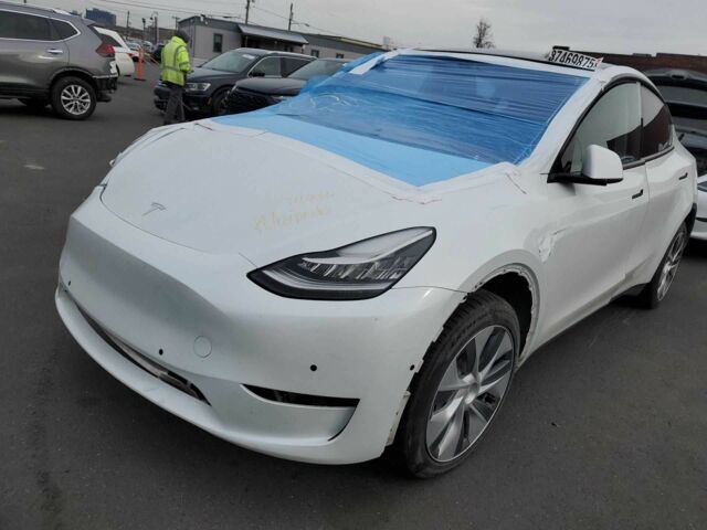 Белый Тесла Другая, объемом двигателя 0 л и пробегом 62 тыс. км за 17000 $, фото 1 на Automoto.ua