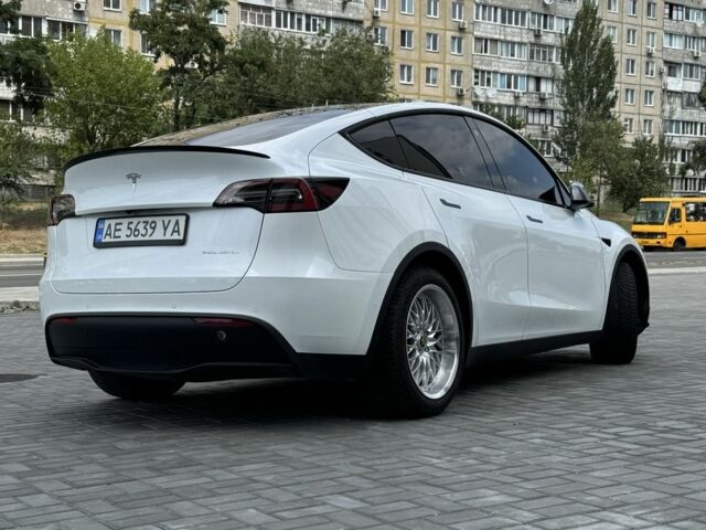 Белый Тесла Другая, объемом двигателя 0 л и пробегом 80 тыс. км за 26800 $, фото 6 на Automoto.ua