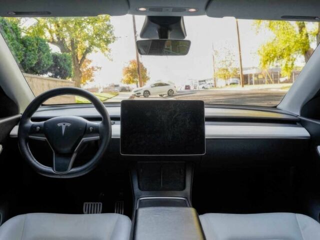 Белый Тесла Другая, объемом двигателя 0 л и пробегом 30 тыс. км за 18900 $, фото 8 на Automoto.ua