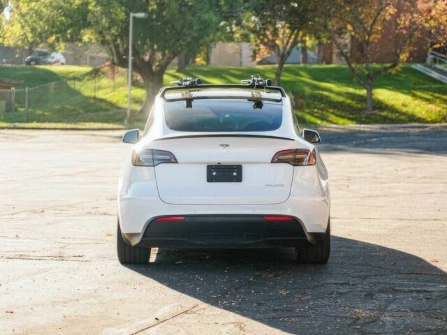 Белый Тесла Другая, объемом двигателя 0 л и пробегом 30 тыс. км за 18900 $, фото 6 на Automoto.ua