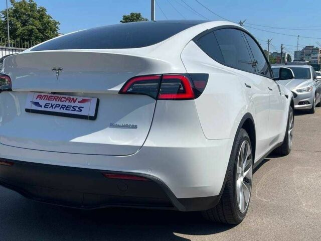 Белый Тесла Другая, объемом двигателя 0 л и пробегом 32 тыс. км за 24000 $, фото 2 на Automoto.ua