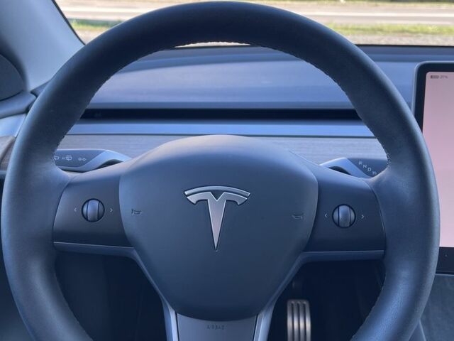 Белый Тесла Другая, объемом двигателя 0 л и пробегом 43 тыс. км за 29500 $, фото 9 на Automoto.ua