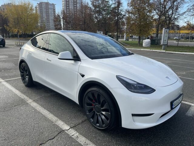 Белый Тесла Другая, объемом двигателя 0 л и пробегом 43 тыс. км за 29500 $, фото 1 на Automoto.ua