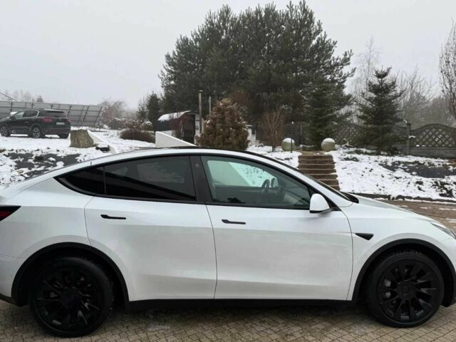 Белый Тесла Другая, объемом двигателя 0 л и пробегом 30 тыс. км за 17300 $, фото 1 на Automoto.ua