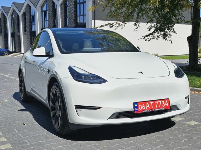 Белый Тесла Другая, объемом двигателя 0 л и пробегом 108 тыс. км за 24600 $, фото 6 на Automoto.ua