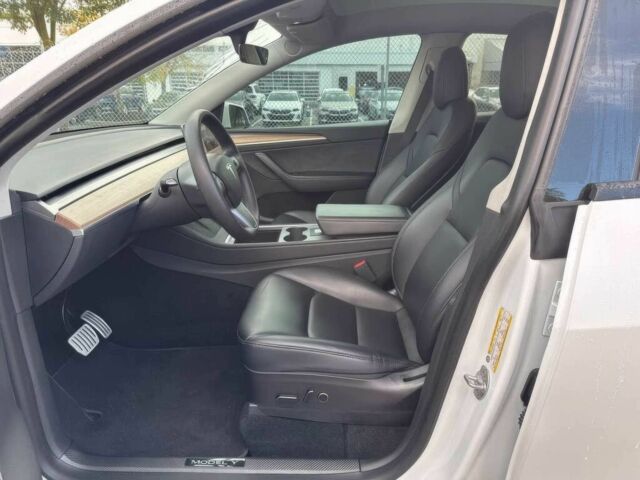 Белый Тесла Другая, объемом двигателя 0 л и пробегом 13 тыс. км за 10100 $, фото 7 на Automoto.ua