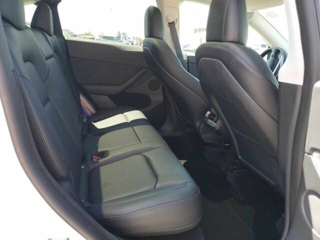 Белый Тесла Другая, объемом двигателя 0 л и пробегом 62 тыс. км за 10900 $, фото 9 на Automoto.ua