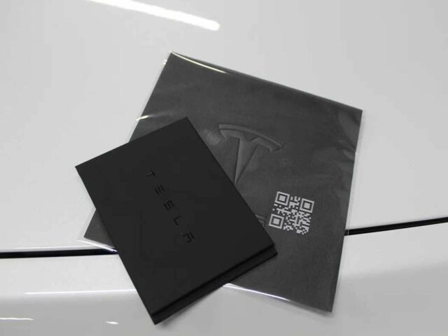 Білий Тесла Інша, об'ємом двигуна 0 л та пробігом 100 тис. км за 24000 $, фото 12 на Automoto.ua