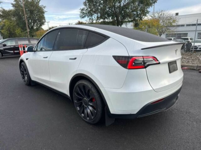 Белый Тесла Другая, объемом двигателя 0 л и пробегом 13 тыс. км за 10100 $, фото 3 на Automoto.ua