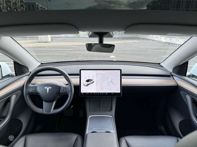 Белый Тесла Другая, объемом двигателя 0 л и пробегом 24 тыс. км за 29000 $, фото 1 на Automoto.ua