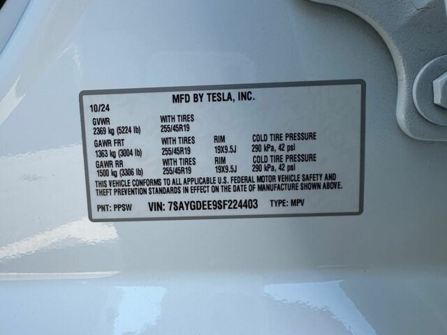 Белый Тесла Другая, объемом двигателя 0 л и пробегом 12 тыс. км за 34000 $, фото 17 на Automoto.ua