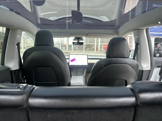 Белый Тесла Другая, объемом двигателя 0 л и пробегом 24 тыс. км за 29000 $, фото 5 на Automoto.ua