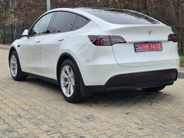 Белый Тесла Другая, объемом двигателя 0 л и пробегом 26 тыс. км за 25500 $, фото 4 на Automoto.ua