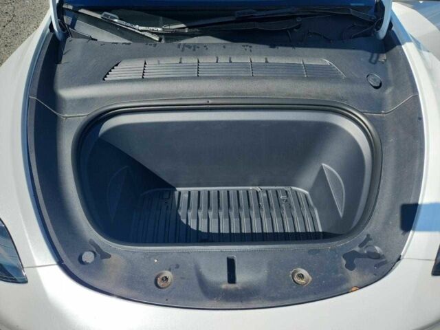 Белый Тесла Другая, объемом двигателя 0 л и пробегом 15 тыс. км за 250 $, фото 11 на Automoto.ua