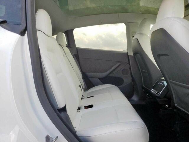 Білий Тесла Інша, об'ємом двигуна 0 л та пробігом 35 тис. км за 9400 $, фото 10 на Automoto.ua