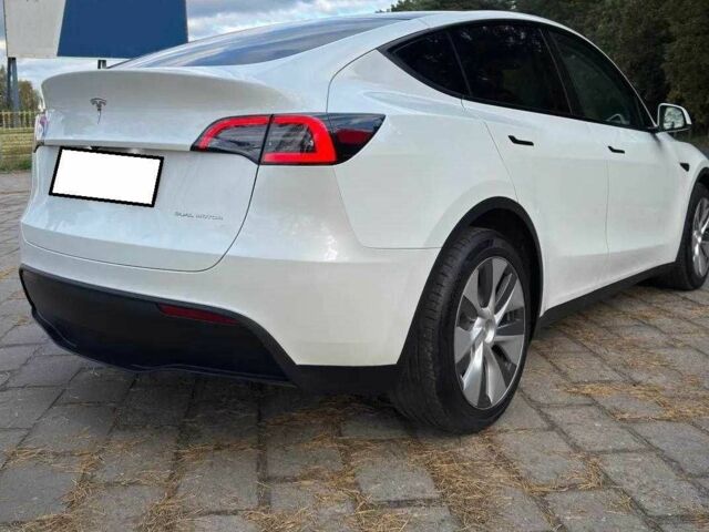 Белый Тесла Другая, объемом двигателя 0 л и пробегом 20 тыс. км за 22900 $, фото 6 на Automoto.ua