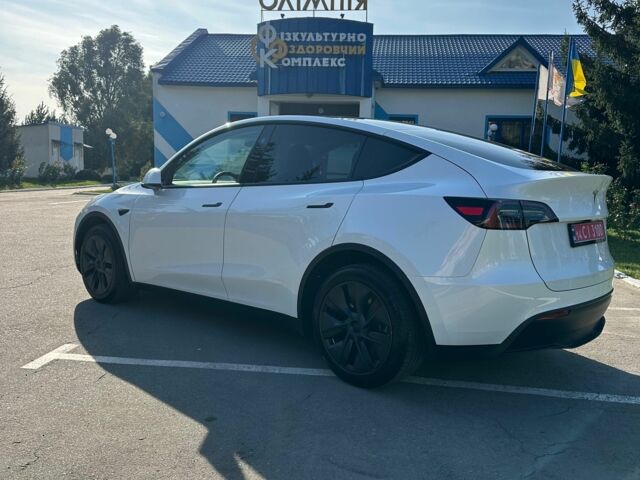 Белый Тесла Другая, объемом двигателя 0 л и пробегом 12 тыс. км за 34000 $, фото 2 на Automoto.ua