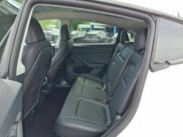 Белый Тесла Другая, объемом двигателя 0 л и пробегом 22 тыс. км за 21300 $, фото 9 на Automoto.ua