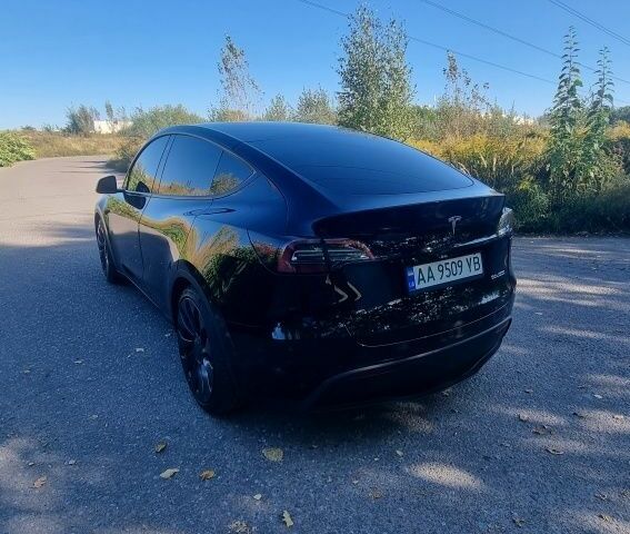 Тесла Другая 2021 в Вышгороде на Automoto.ua Черный Тесла Другая, объемом двигателя 0 л и пробегом 88 тыс. км за 30000 $, фото 1 на Automoto.ua