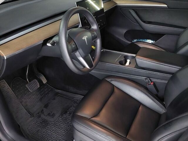 Черный Тесла Другая, объемом двигателя 0 л и пробегом 60 тыс. км за 28000 $, фото 6 на Automoto.ua