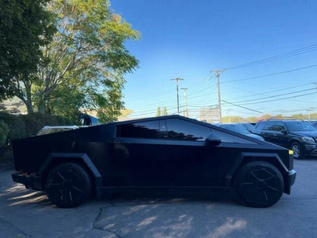 Черный Тесла Другая, объемом двигателя 0 л и пробегом 24 тыс. км за 60000 $, фото 6 на Automoto.ua