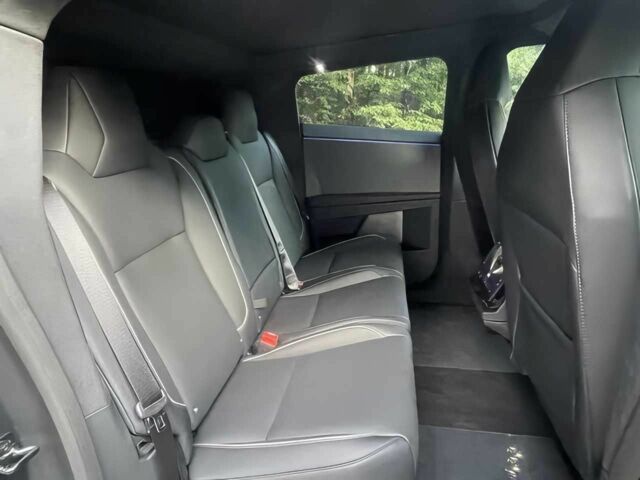 Тесла Другая 2024 в Киеве на Automoto.ua Черный Тесла Другая, объемом двигателя 0 л и пробегом 16 тыс. км за 45000 $, фото 8 на Automoto.ua