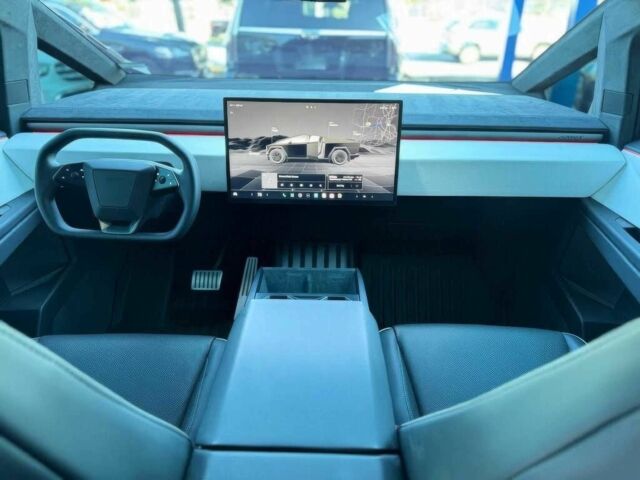 Черный Тесла Другая, объемом двигателя 0 л и пробегом 24 тыс. км за 60000 $, фото 7 на Automoto.ua