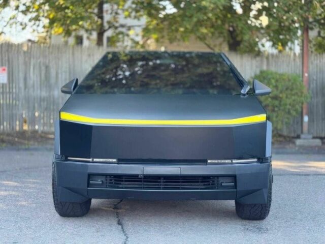 Черный Тесла Другая, объемом двигателя 0 л и пробегом 24 тыс. км за 60000 $, фото 1 на Automoto.ua